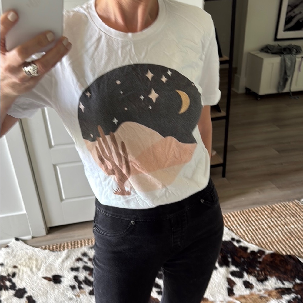 Desert Sky Graphic White T-Shirt